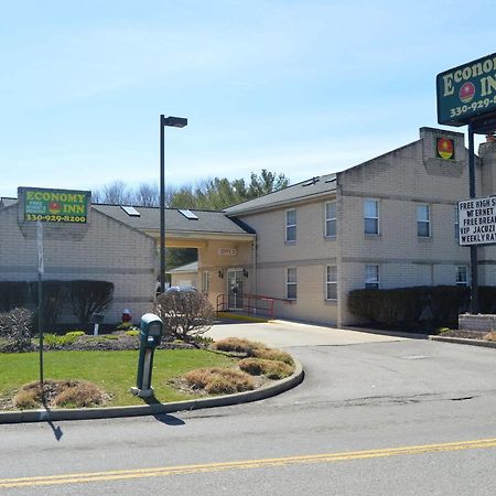 Economy Inn Cuyahoga Falls Exterior foto